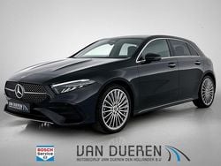 Zwart Gebruikt 2023 Mercedes A250 AMG line Hatchback | € 35.450 (Eerlijke prijs)