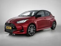 Rood Gebruikt 2024 Toyota Yaris Limited Hatchback | € 29.745 (Duur)