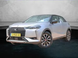 Grijs Gebruikt 2023 DS Automobiles DS3 Crossback E-Tense Performance Line Plus SUV | € 24.920 (Super prijs)