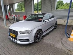Zilver Gebruikt 2014 Audi S3 Sedan | € 18.500 (Eerlijke prijs)