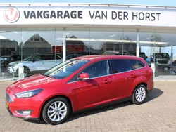 Rood Gebruikt 2019 Ford Focus Titanium Stationwagen | € 8.945 (Super prijs)