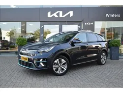 Gravity blue (donker blauw metallic) Gebruikt 2020 Kia e-Niro 3 SUV | € 22.895 (Goede deal)