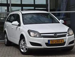 Wit Gebruikt 2010 Opel Astra Edition Stationwagen | € 1.645 (Goede deal)