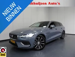 Grijs Gebruikt 2023 Volvo V60 Core Stationwagen | € 39.140 (Eerlijke prijs)