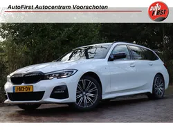 Wit Gebruikt 2020 BMW 318 Executive Stationwagen | € 28.900 (Iets duurder)