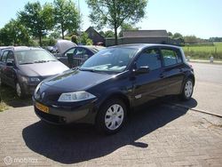 Zwart Gebruikt 2006 Renault Mégane II Business Hatchback | € 1.950 (Duur)