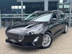 Zwart Gebruikt 2022 Ford Focus Titanium X Stationwagen | € 13.999 (Goede deal)