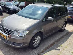 Grijs Gebruikt 2009 VW Touran Edition MPV | € 2.950
