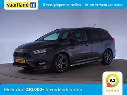 Grijs Gebruikt 2018 Ford Focus ST-Line Stationwagen | € 10.445 (Goede deal)