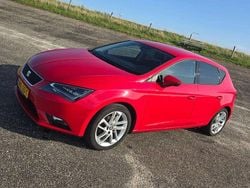 Rood Gebruikt 2013 Seat Leon FR Hatchback | € 8.500 (Goede deal)