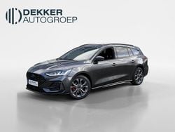 Grijs Gebruikt 2023 Ford Focus ST-Line Stationwagen | € 22.445 (Eerlijke prijs)