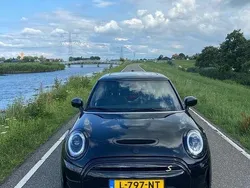 Gebruikt 2021 Mini Cooper SE Hatchback | € 18.000 (Goede deal)