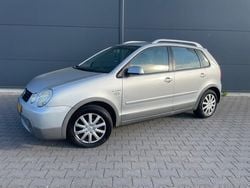 Grijs Gebruikt 2005 VW Polo Hatchback | € 1.999 (Goede deal)