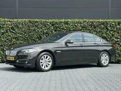 Bruin, metallic lak Gebruikt 2015 BMW 528 Executive Sedan | € 18.950 (Eerlijke prijs)
