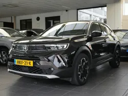 Zwart Gebruikt 2021 Opel Mokka Ultimate SUV | € 22.950 (Eerlijke prijs)
