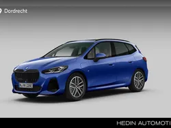 Blauw Gebruikt 2025 BMW 225 Active Tourer Comfort Edition MPV | € 59.104