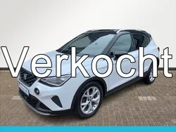Wit Gebruikt 2022 Seat Arona Business SUV | € 22.748 (Eerlijke prijs)
