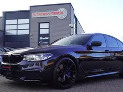 Zwart Gebruikt 2018 BMW M550 Comfort Edition Sedan | € 30.995 (Goede deal)