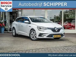 Wit Gebruikt 2020 Renault Mégane IV Intens Stationwagen | € 17.950 (Eerlijke prijs)