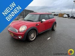 Rood Gebruikt 2008 Mini ONE Hatchback | € 1.950 (Goede deal)