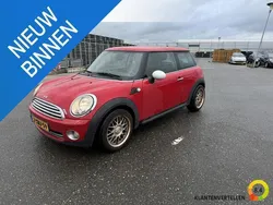 Rood Gebruikt 2008 Mini ONE Hatchback | € 2.950 (Eerlijke prijs)