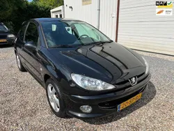 Zwart Gebruikt 2006 Peugeot 206 Sport Hatchback | € 1.499 (Eerlijke prijs)