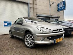 Gebruikt 2005 Peugeot 206 CC Roland Garros Cabriolet | € 750 (Goede deal)