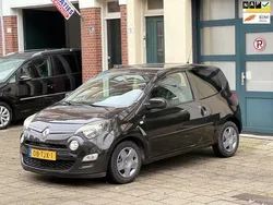 Zwart Gebruikt 2012 Renault Twingo Collection Hatchback | € 2.990 (Eerlijke prijs)