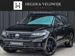 Zwart Nieuw 2025 VW Touareg R SUV | € 94.500