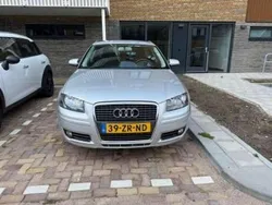 Grijs Gebruikt 2008 Audi A3 Attraction Hatchback | € 8.250 (Duur)