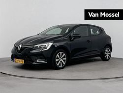 Noir étoilé gne Gebruikt 2023 Renault Clio V Equilibre Hatchback | € 13.849 (Goede deal)