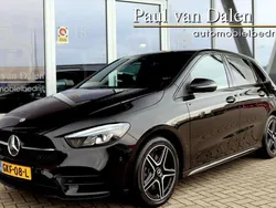 Zwart Gebruikt 2022 Mercedes B250e AMG MPV | € 29.920 (Eerlijke prijs)