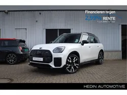 Nanuq white (wit metallic) Gebruikt 2024 Mini Countryman SUV | € 46.880