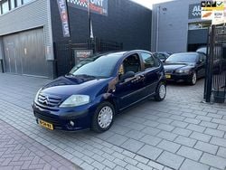 Blauw Gebruikt 2006 Citroën C3 Prestige Hatchback | € 1.999 (Eerlijke prijs)