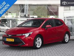 Rood Gebruikt 2021 Toyota Corolla Active Hatchback | € 20.450 (Eerlijke prijs)