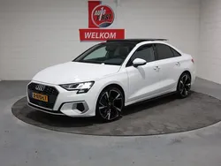 Wit, metallic lak Gebruikt 2020 Audi A3 Business Sedan | € 26.950 (Duur)