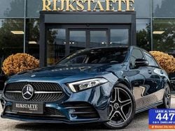 Blauw Gebruikt 2021 Mercedes A180 Premium Hatchback | € 27.900 (Eerlijke prijs)