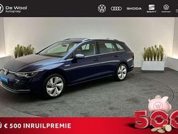 Blauw Gebruikt 2021 VW Golf VIII Style Stationwagen | € 24.895 (Goede deal)