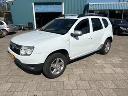 Wit Gebruikt 2012 Dacia Duster Lauréate SUV | € 4.450