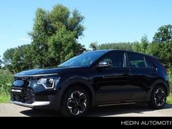Zwart, metallic lak Gebruikt 2024 Kia e-Niro Light SUV | € 29.945 (Super prijs)