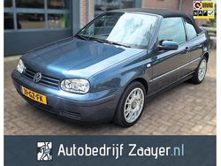 Blauw Gebruikt 2001 VW Golf Highline Cabriolet | € 6.950