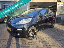 Zwart Gebruikt 2012 Peugeot 107 Active Hatchback | € 2.650 (Eerlijke prijs)