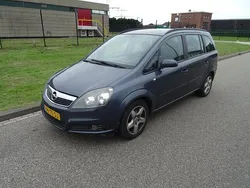 Grijs Gebruikt 2006 Opel Zafira Business MPV | € 1.195 (Goede deal)