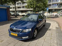 Blauw Gebruikt 2014 Skoda Octavia Business Line Stationwagen | € 4.900 (Eerlijke prijs)