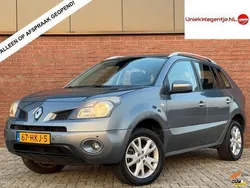 Grijs, metallic lak Gebruikt 2008 Renault Koleos Dynamique SUV | € 5.995 (Eerlijke prijs)