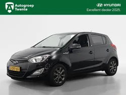 Zwart Gebruikt 2015 Hyundai i20 GO! Hatchback | € 7.950 (Eerlijke prijs)