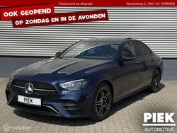 Blauw, metallic lak Gebruikt 2020 Mercedes E200 AMG Sedan | € 26.999 (Goede deal)