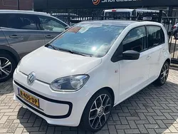 Wit Gebruikt 2012 VW up! high up! Hatchback | € 8.440 (Eerlijke prijs)