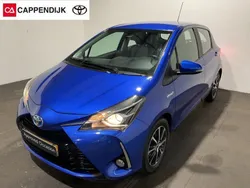 Blauw Gebruikt 2018 Toyota Yaris Hatchback | € 14.299 (Eerlijke prijs)