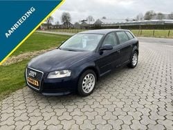 Blauw Gebruikt 2009 Audi A3 Sportback Hatchback | € 3.250 (Eerlijke prijs)